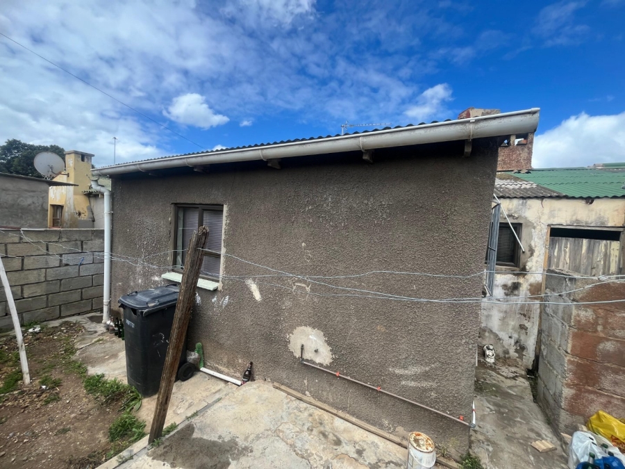 2 Bedroom Property for Sale in New Brighton Eastern Cape